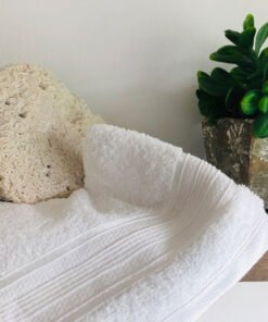 TOALLON FANTASIA KNUT 70X130C BLANCO